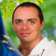 [profilbildo: Xavier]