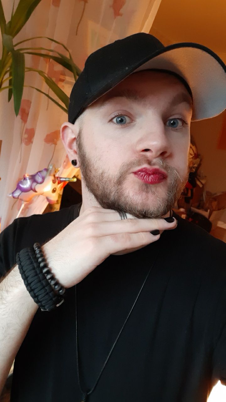 [profilbildo: Timo]