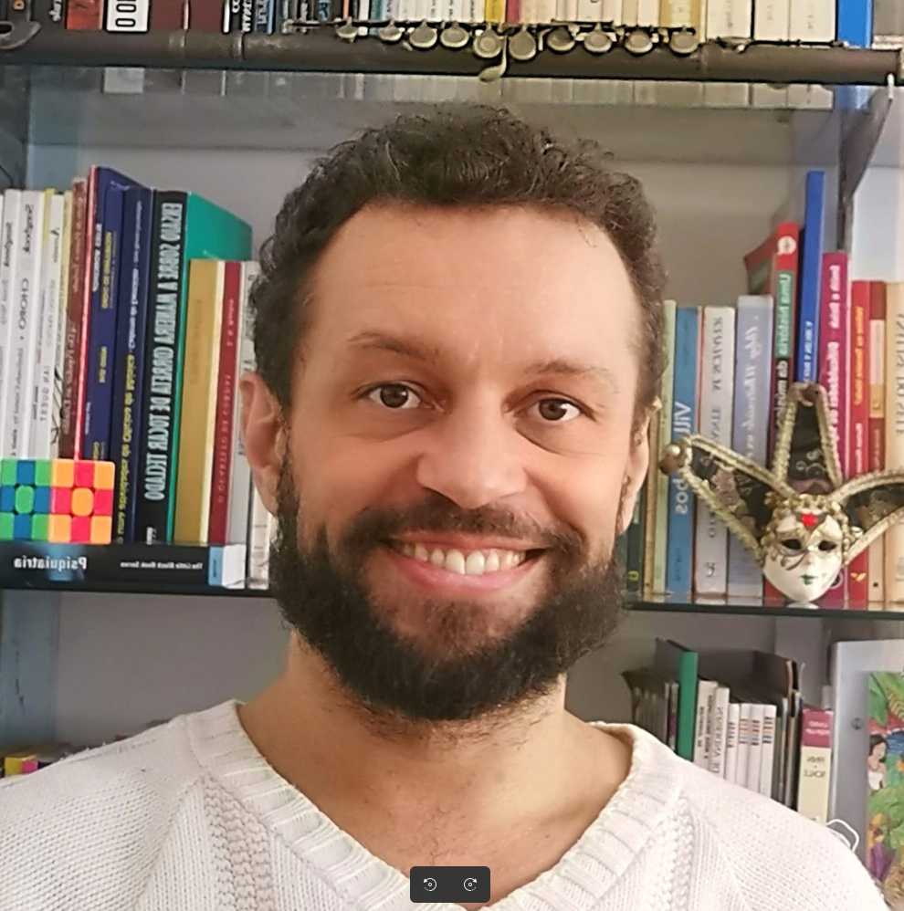 [profilbildo: Uĵa]